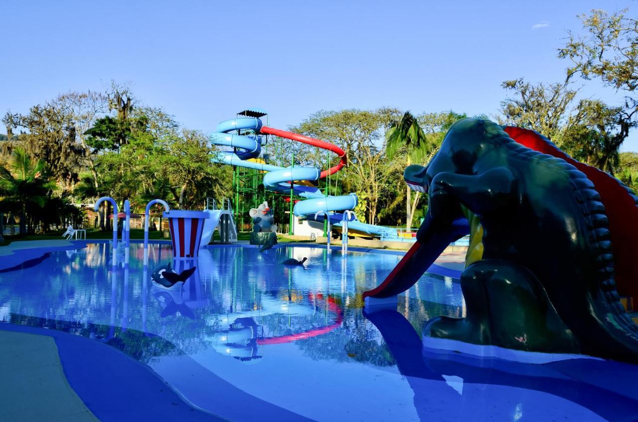 Hotel Termas Do Lago 格拉瓦塔尔 外观 照片